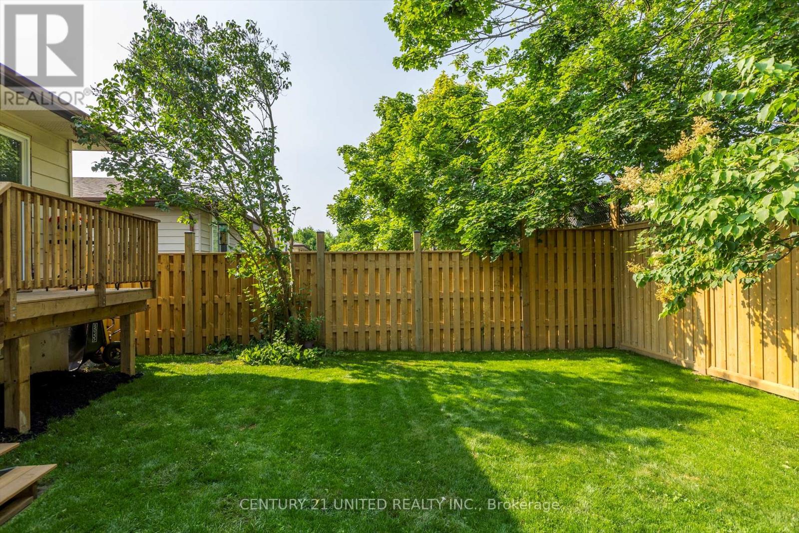 561 Barnes Crescent, Peterborough (Otonabee Ward 1), Ontario  K9J 7Z2 - Photo 48 - X12368340