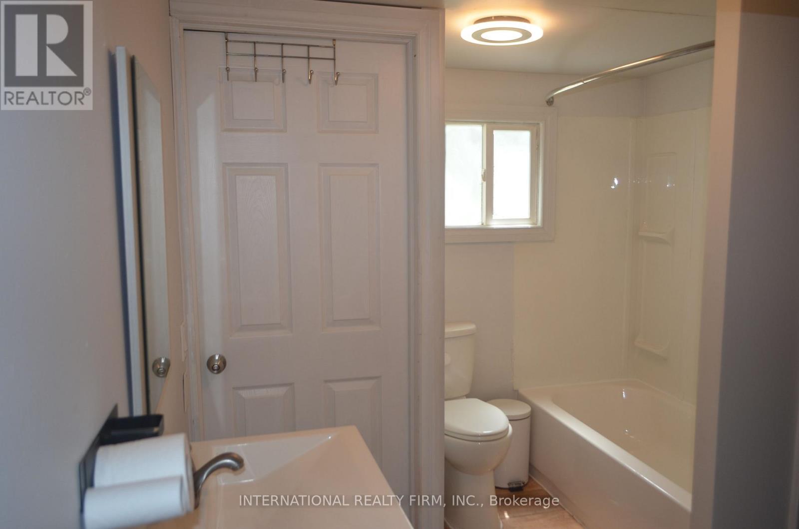 18 - 623 King Avenue E, Clarington (Newcastle), Ontario  L1B 1K7 - Photo 11 - E12269616