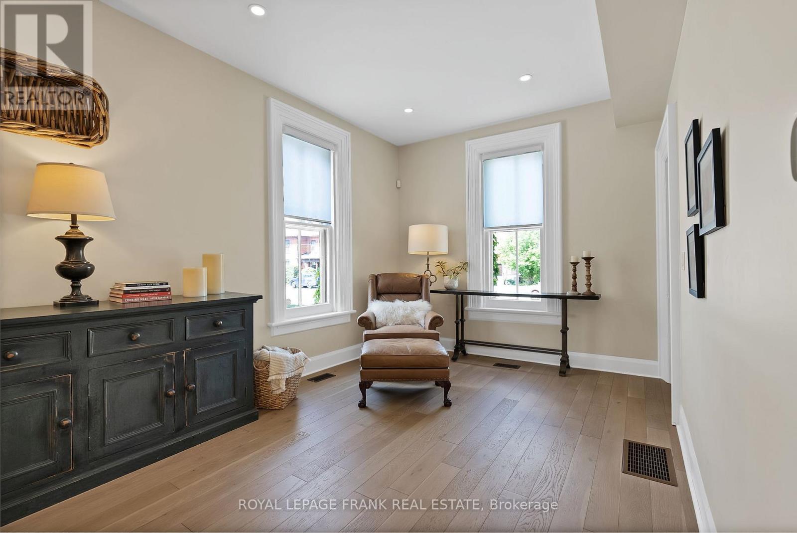 5 Glenelg Street E, Kawartha Lakes (Lindsay), Ontario  K9V 1Y5 - Photo 19 - X12368591