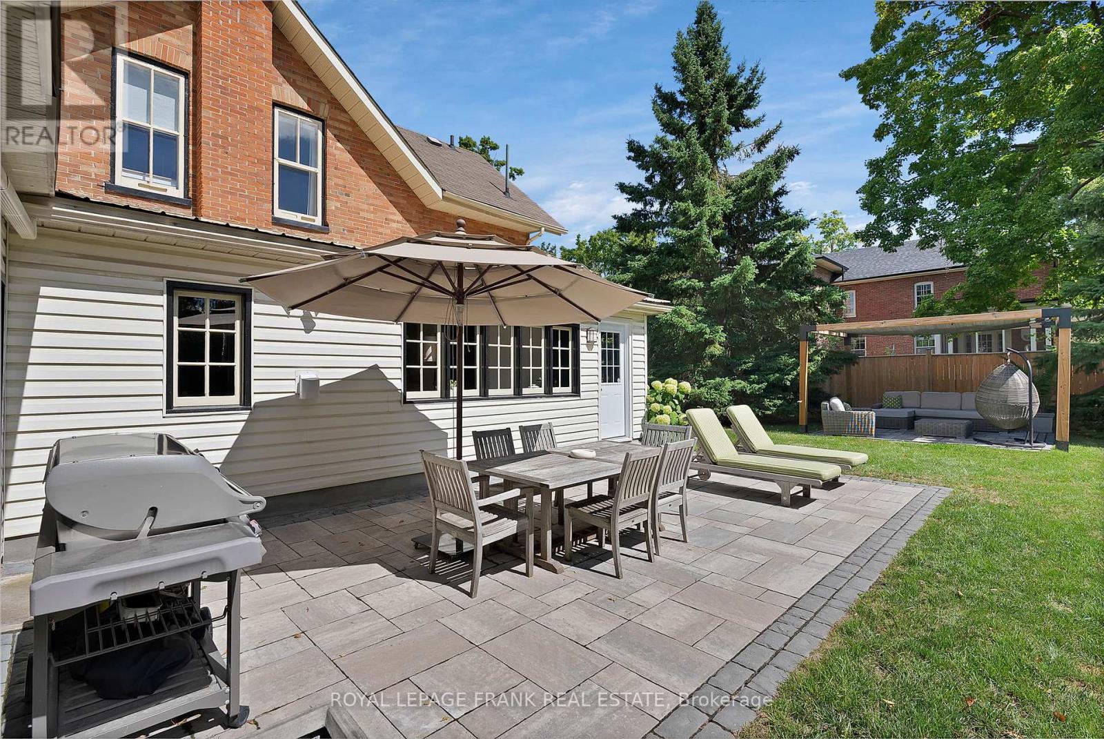 5 Glenelg Street E, Kawartha Lakes (Lindsay), Ontario  K9V 1Y5 - Photo 39 - X12368591