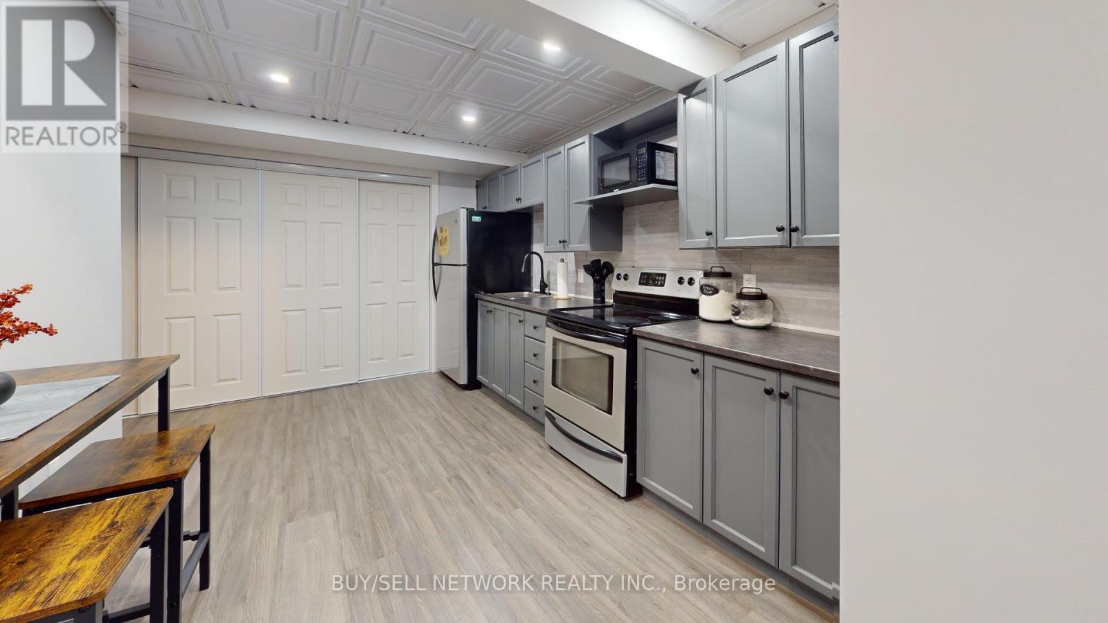 2504 Idyllwood Crescent, Peterborough East (South), Ontario  K9L 1Y9 - Photo 37 - X12368683