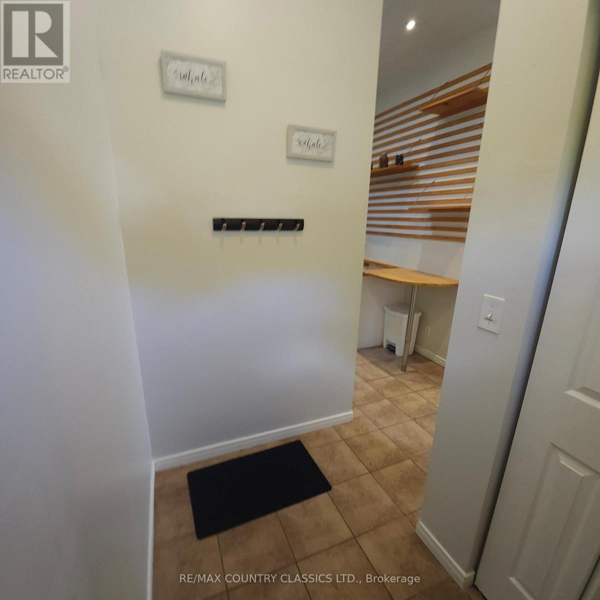 71 & 73 Cleak Avenue, Bancroft (Bancroft Ward), Ontario  K0L 1C0 - Photo 15 - X12368809