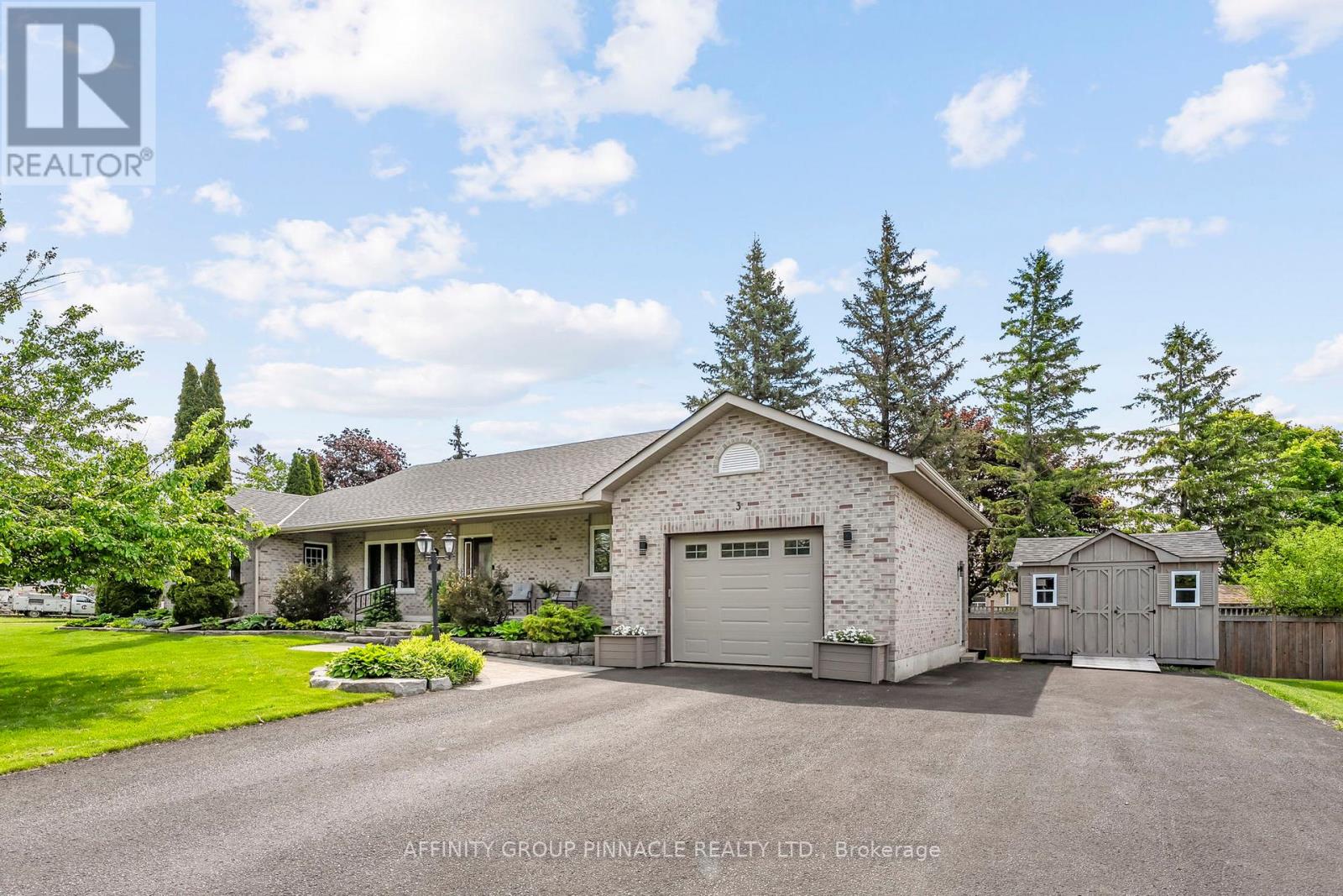3 David Drive, Kawartha Lakes (Lindsay), Ontario  K9V 5G7 - Photo 2 - X12368941