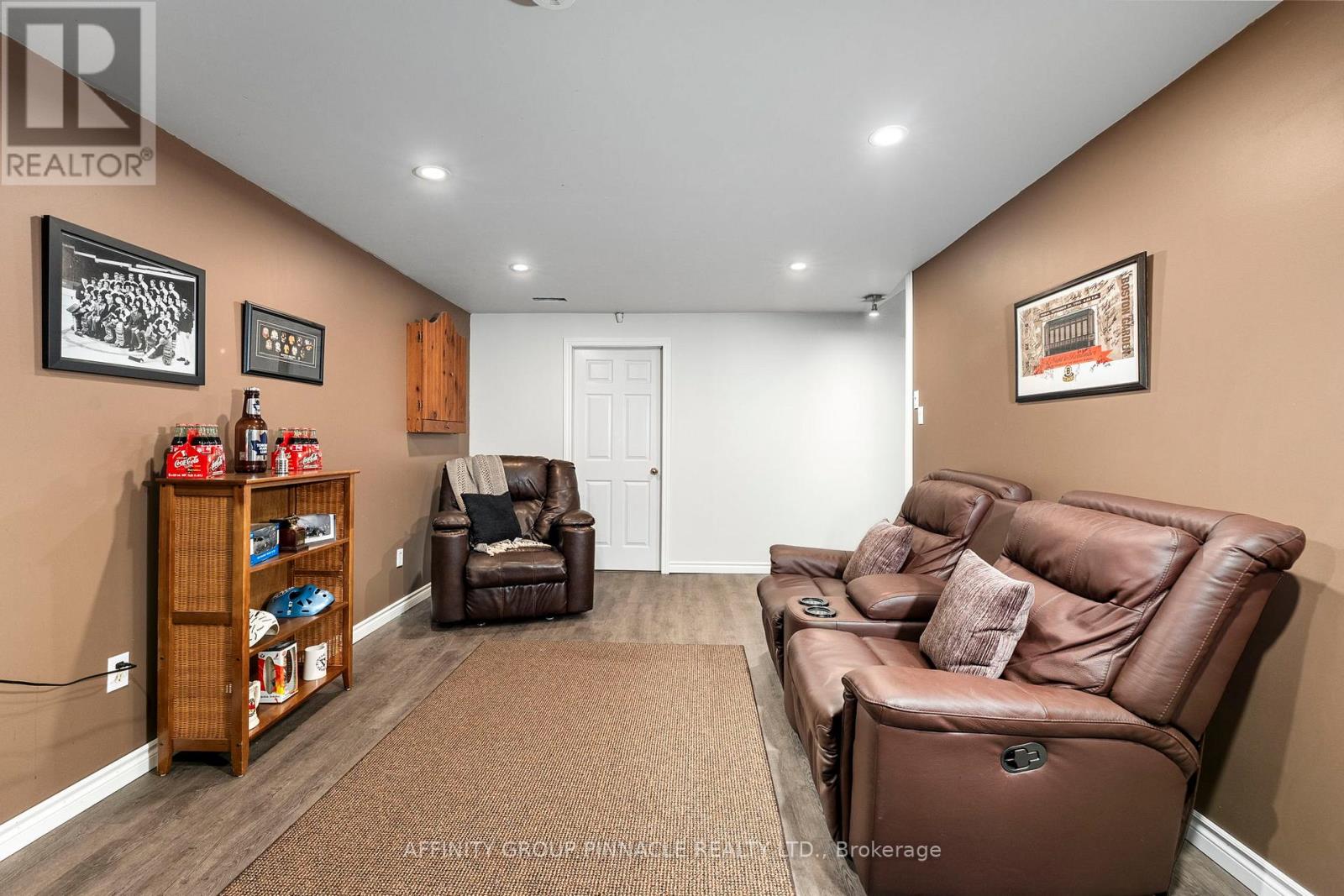 3 David Drive, Kawartha Lakes (Lindsay), Ontario  K9V 5G7 - Photo 25 - X12368941