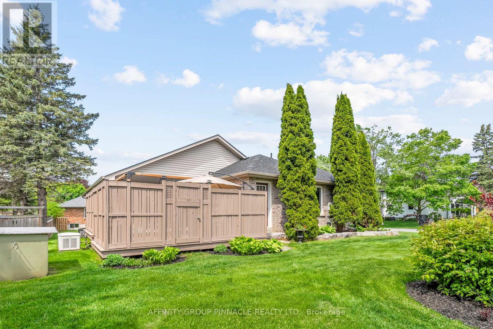 3 David Drive, Kawartha Lakes (Lindsay), Ontario  K9V 5G7 - Photo 36 - X12368941