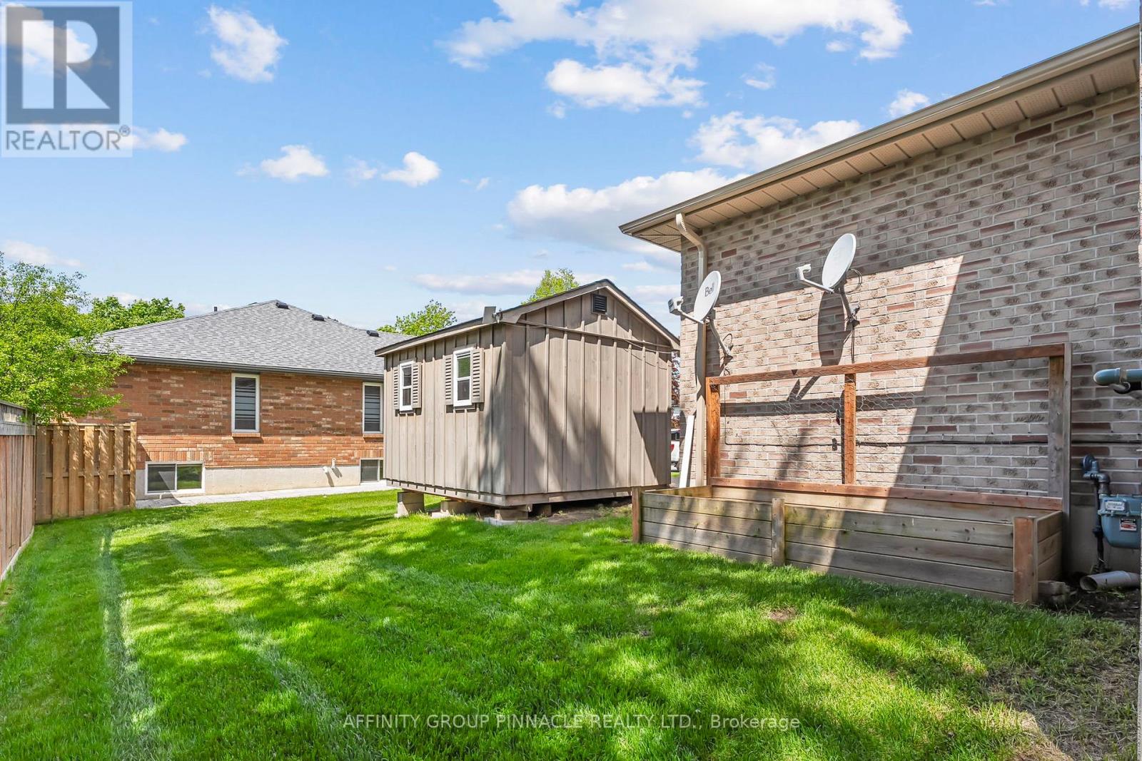 3 David Drive, Kawartha Lakes (Lindsay), Ontario  K9V 5G7 - Photo 39 - X12368941