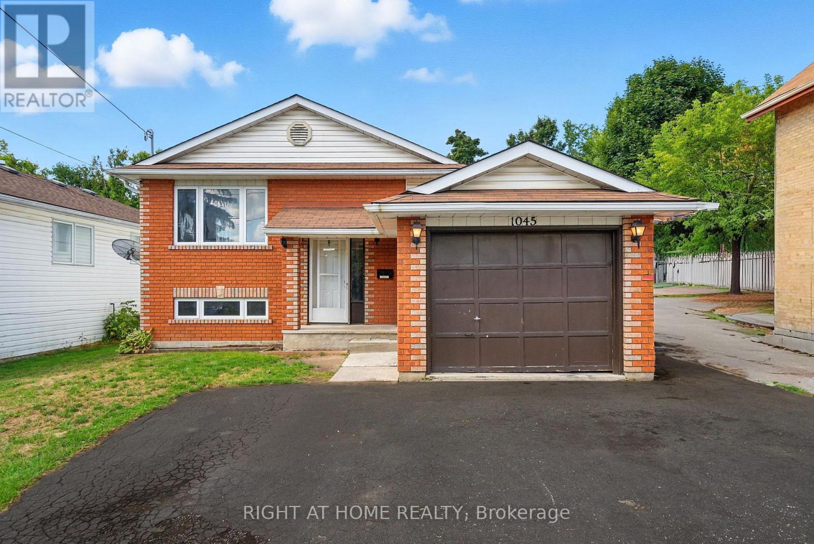 1045 High Street, Peterborough (Otonabee Ward 1), Ontario  K9J 5R8 - Photo 1 - X12369031