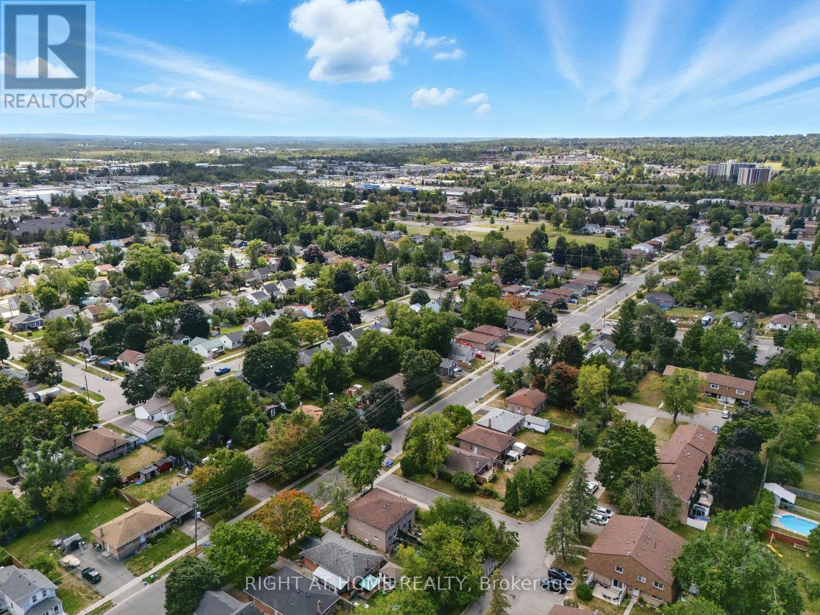 1045 High Street, Peterborough (Otonabee Ward 1), Ontario  K9J 5R8 - Photo 31 - X12369031