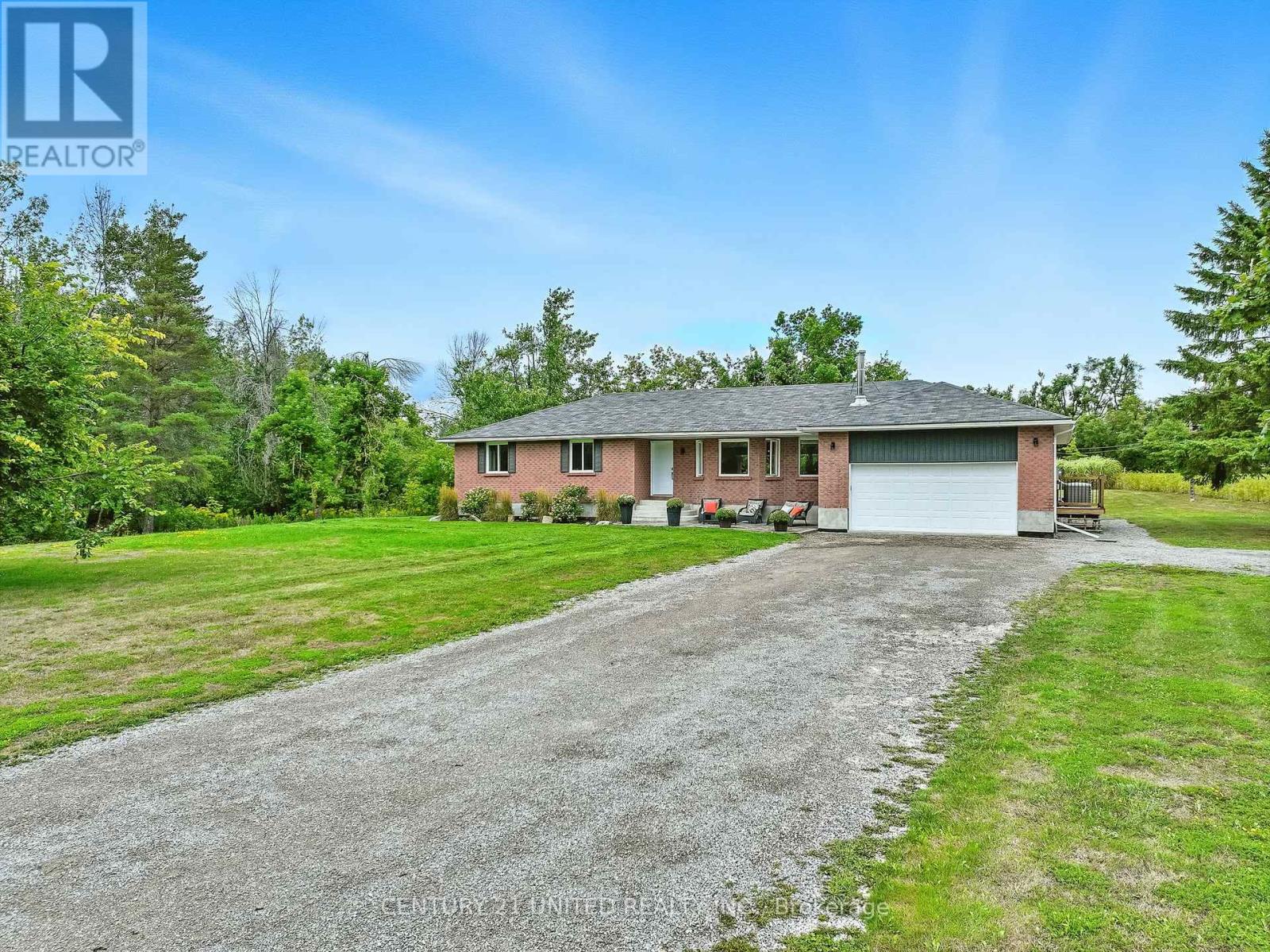 2038 Hilliard Street, Selwyn, Ontario  K9J 6X2 - Photo 2 - X12369165