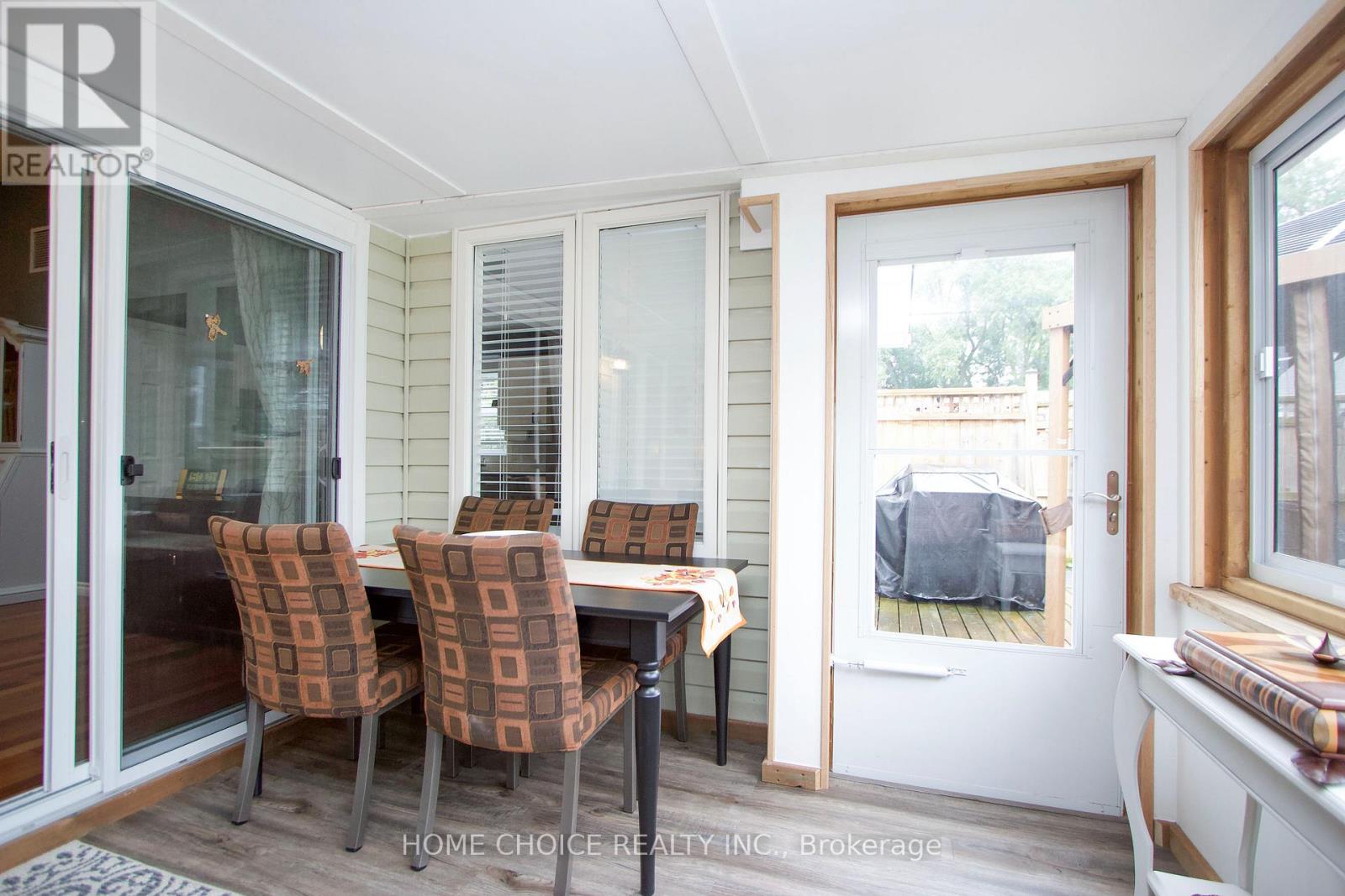 29 Cornerbrook Court, Clarington (Newcastle), Ontario  L1B 1B7 - Photo 21 - E12369672