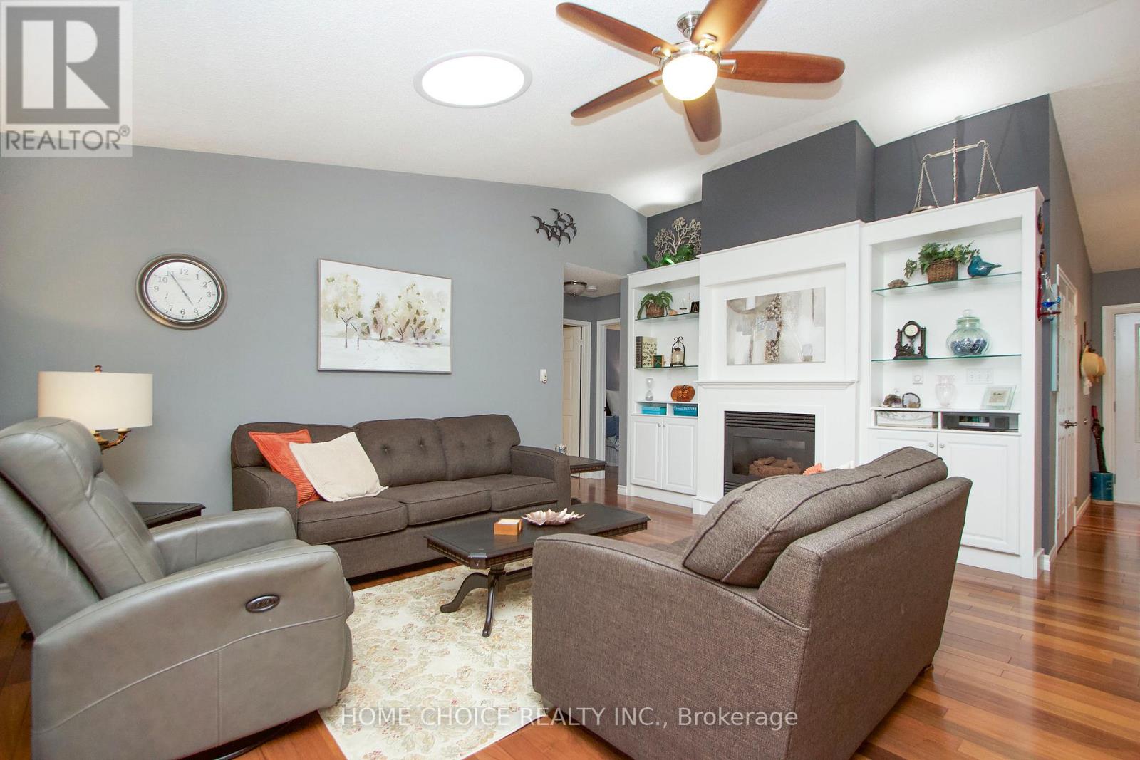 29 Cornerbrook Court, Clarington (Newcastle), Ontario  L1B 1B7 - Photo 8 - E12369672
