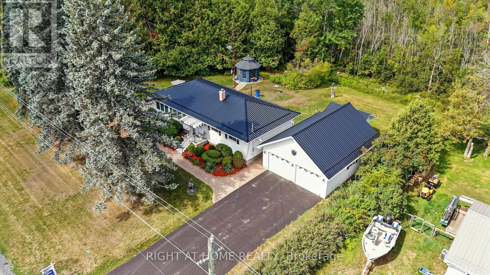 242 County Rd 48, Havelock-Belmont-Methuen (Belmont-Methuen), Ontario  K0L 1Z0 - Photo 38 - X12369850