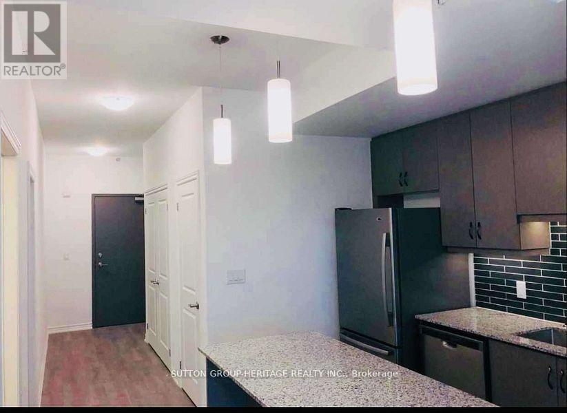 403 - 109 King Avenue E, Clarington (Newcastle), Ontario  L1B 1H3 - Photo 4 - E12370048
