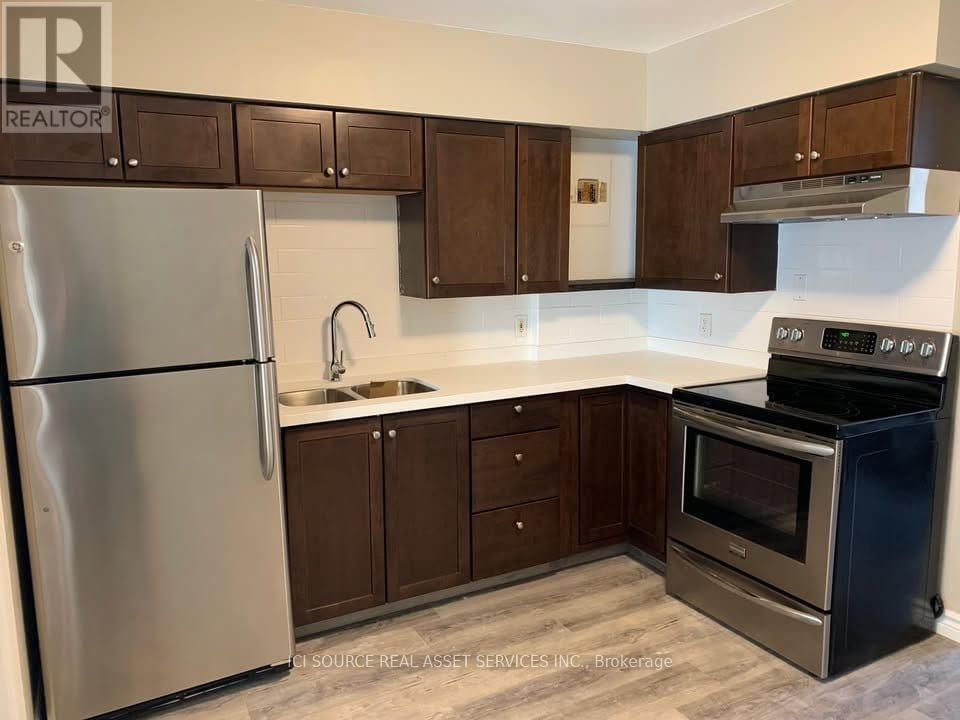B - 1263 Clonsilla Avenue, Peterborough (Town Ward 3), Ontario  K9J 5Z1 - Photo 1 - X12370138