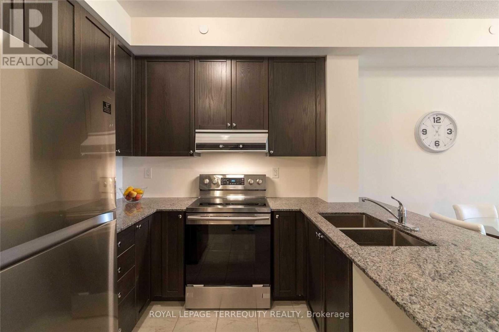 111 - 70 Shipway Avenue, Clarington (Newcastle), Ontario  L1B 0V7 - Photo 4 - E12370390