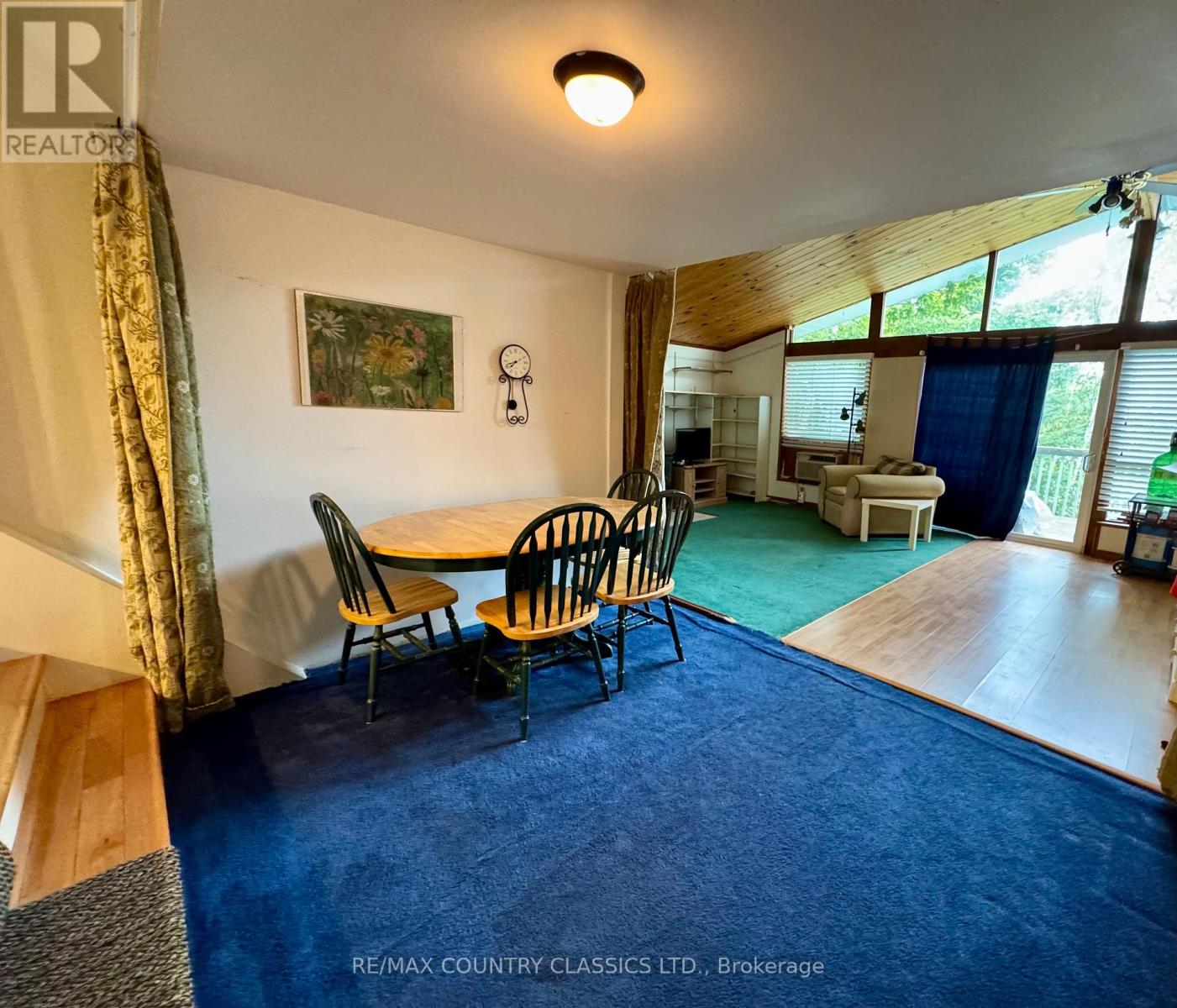 256 Elgin Road, Hastings Highlands (Mcclure Ward), Ontario  K0L 2K0 - Photo 15 - X12370611