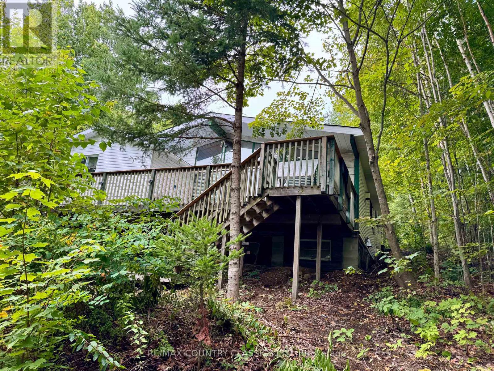 256 Elgin Road, Hastings Highlands (Mcclure Ward), Ontario  K0L 2K0 - Photo 2 - X12370611