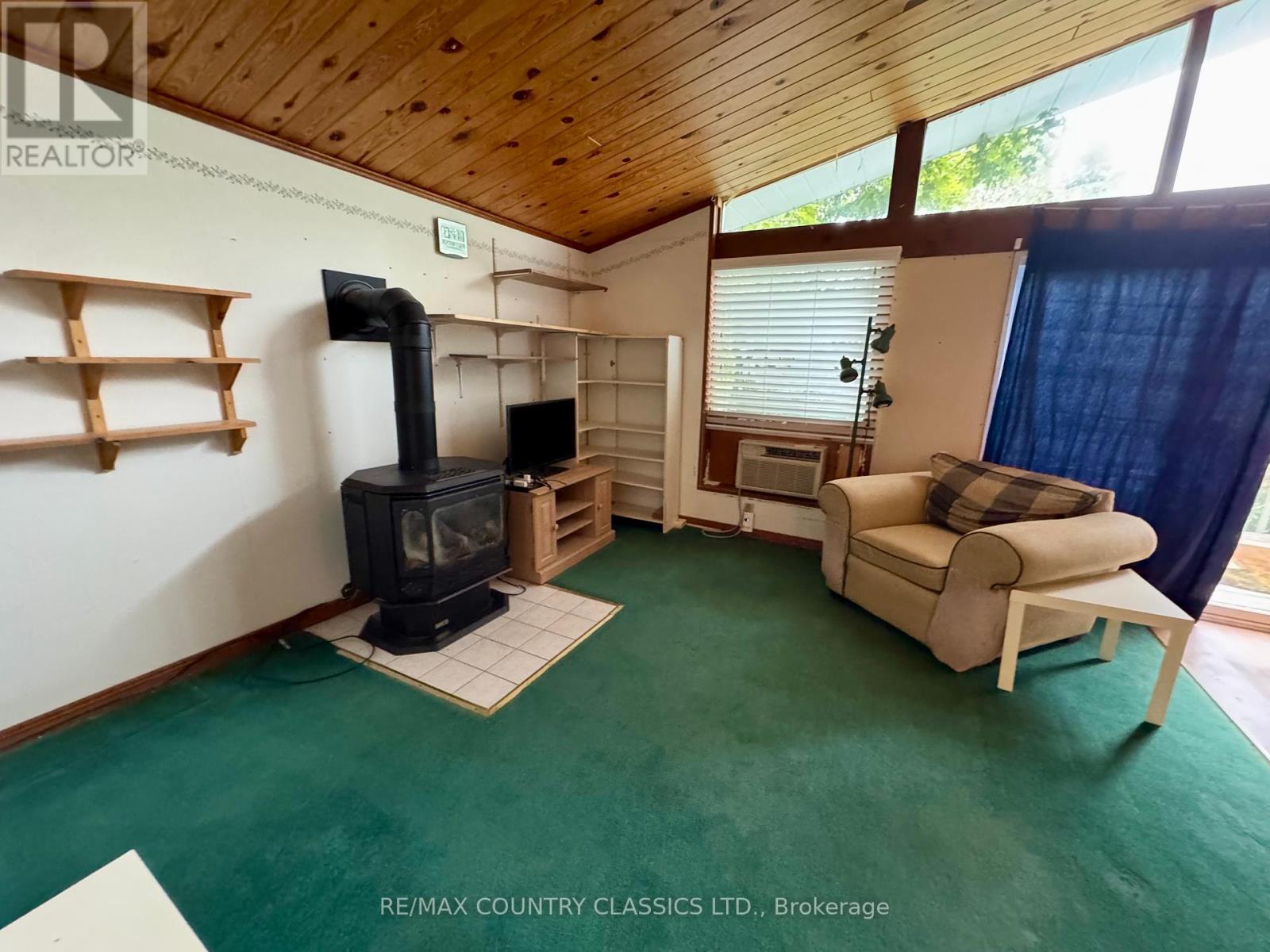 256 Elgin Road, Hastings Highlands (Mcclure Ward), Ontario  K0L 2K0 - Photo 25 - X12370611