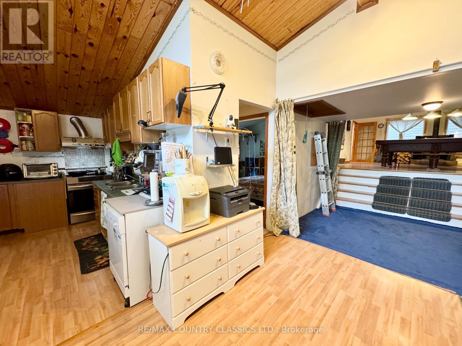 256 Elgin Road, Hastings Highlands (Mcclure Ward), Ontario  K0L 2K0 - Photo 35 - X12370611