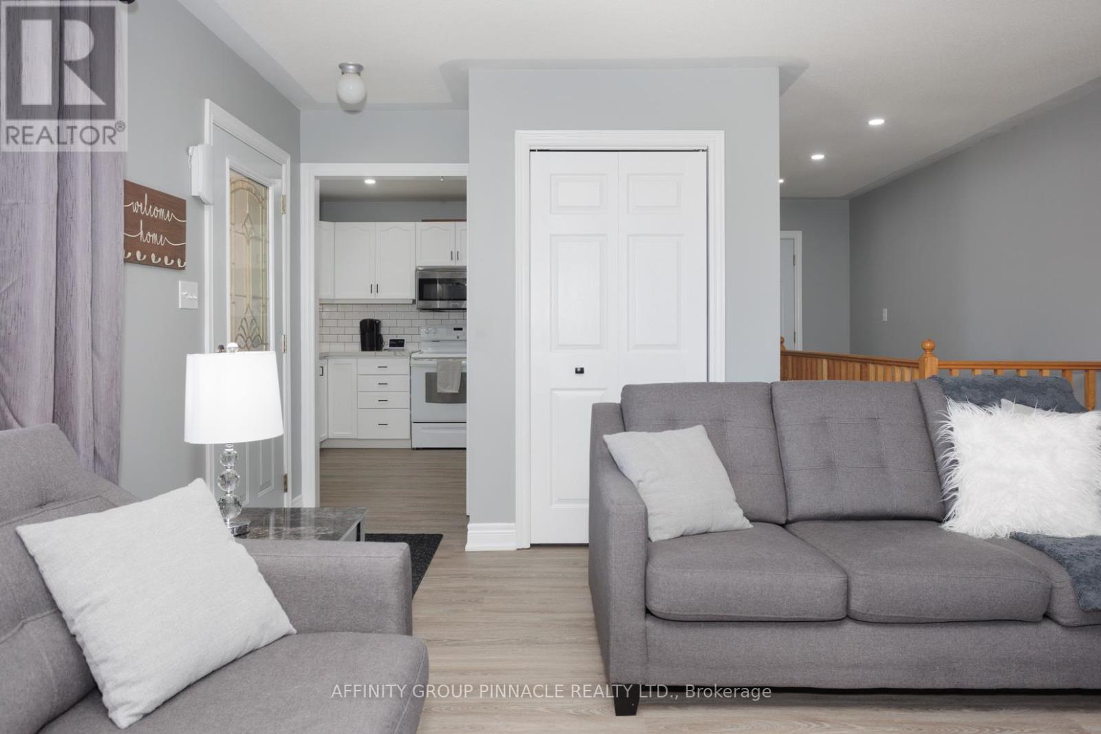 3 Dormer Road, Kawartha Lakes (Lindsay), Ontario  K9V 6H8 - Photo 23 - X12370705