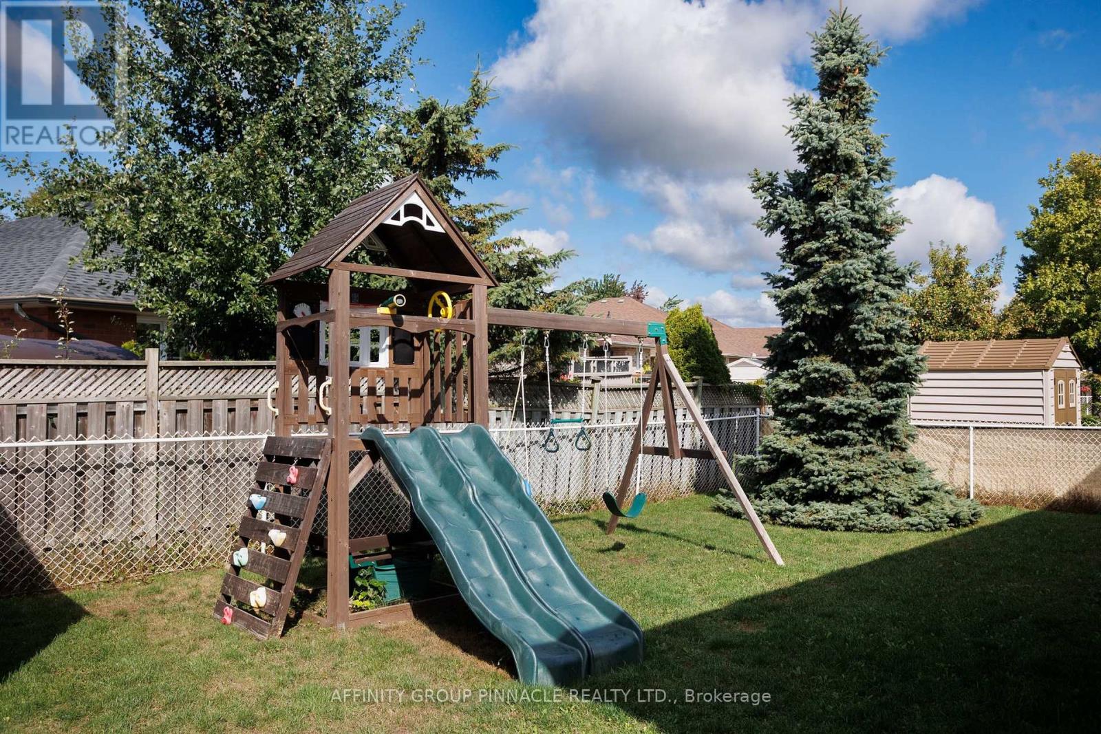 3 Dormer Road, Kawartha Lakes (Lindsay), Ontario  K9V 6H8 - Photo 46 - X12370705