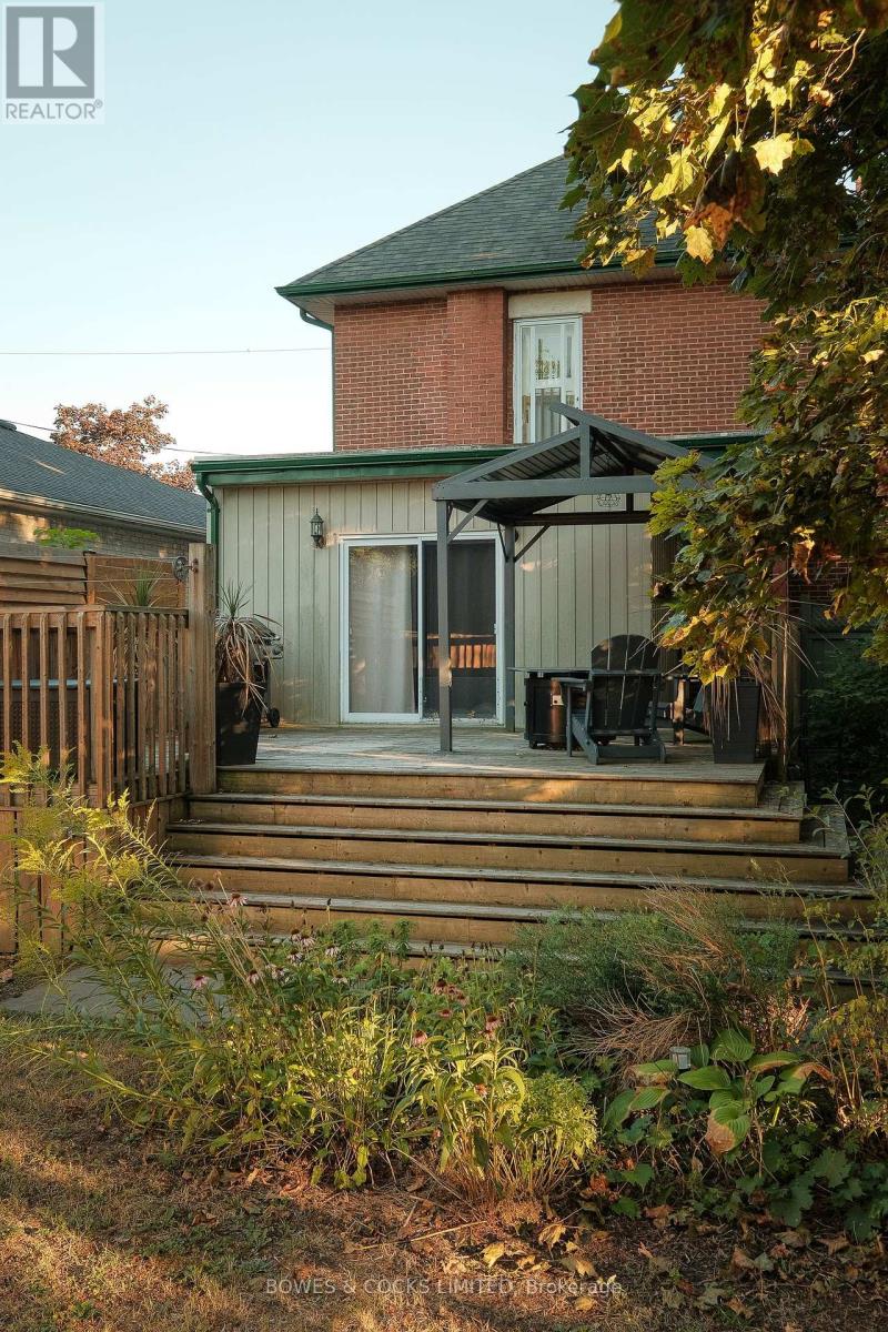 562 Cameron Street, Peterborough South (West), Ontario  K9J 3Z5 - Photo 37 - X12370773