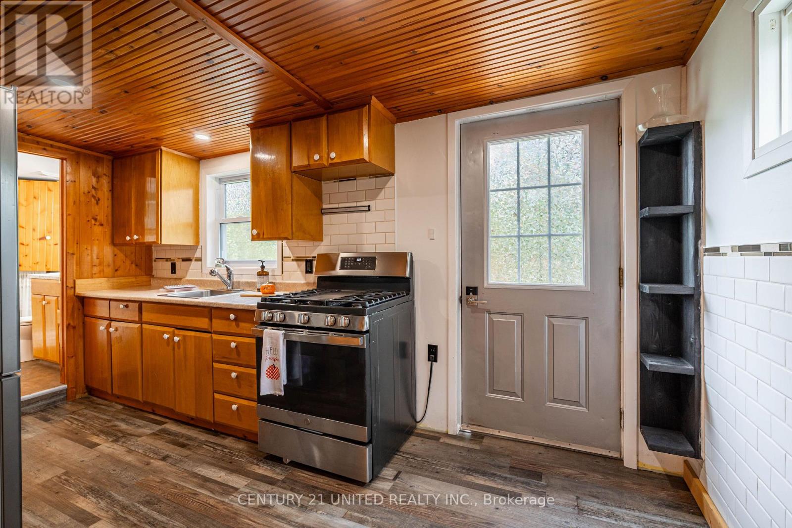 8186 Highway 28, North Kawartha, Ontario  K0L 1A0 - Photo 10 - X12370969