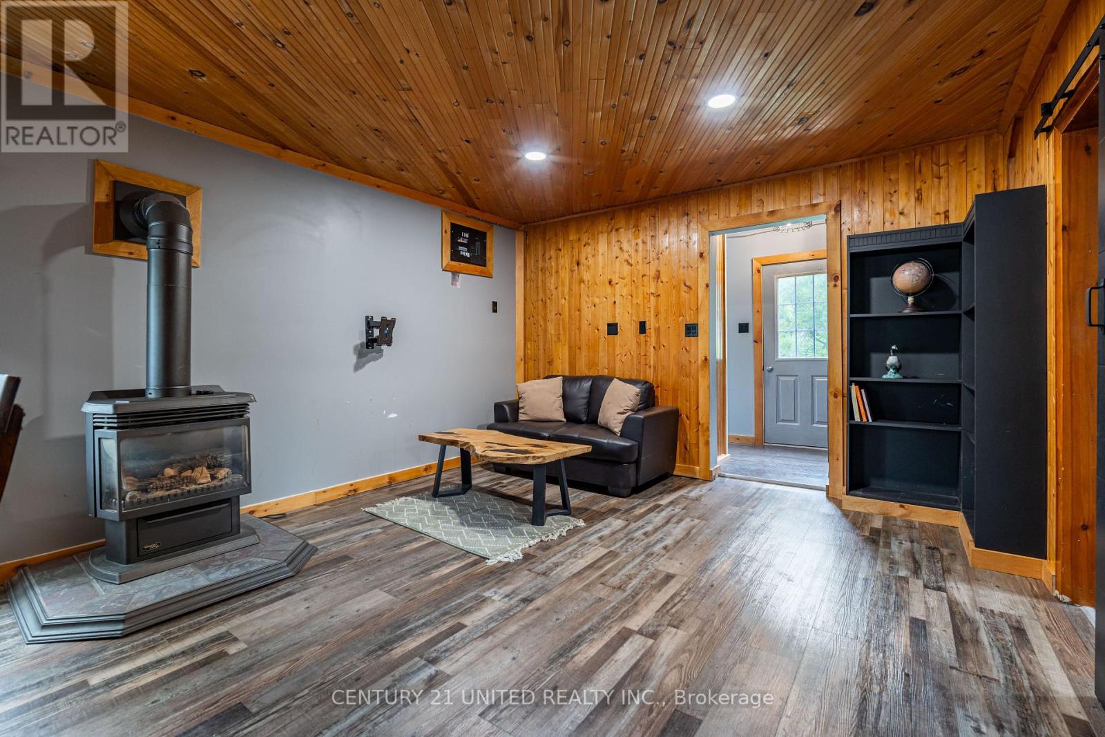 8186 Highway 28, North Kawartha, Ontario  K0L 1A0 - Photo 6 - X12370969