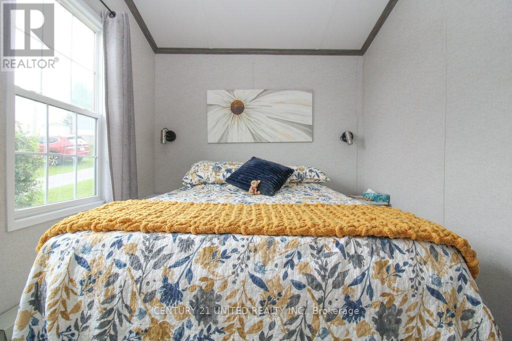 5 Marina Cres - 920 Skyline Road, Selwyn, Ontario  K0L 1T0 - Photo 32 - X12371035