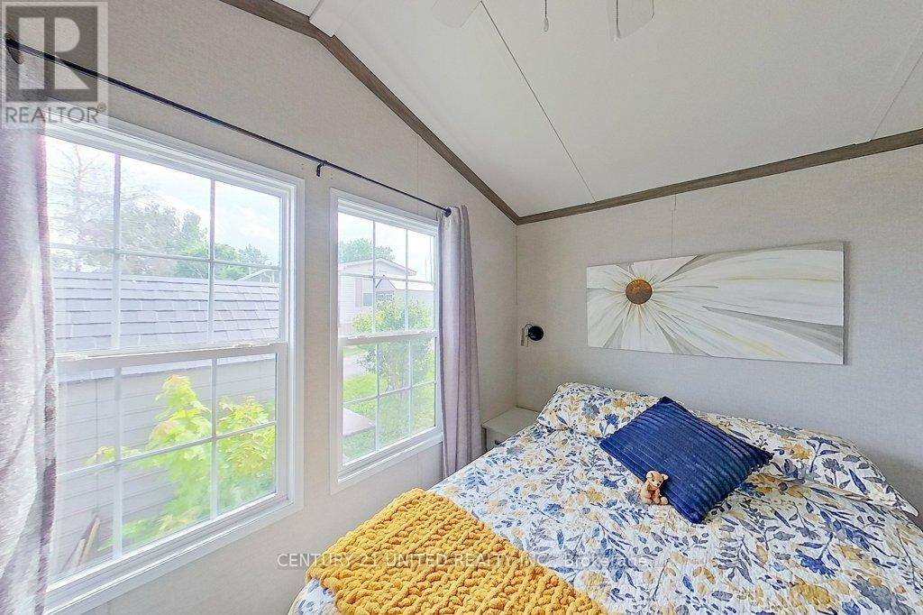 5 Marina Cres - 920 Skyline Road, Selwyn, Ontario  K0L 1T0 - Photo 33 - X12371035