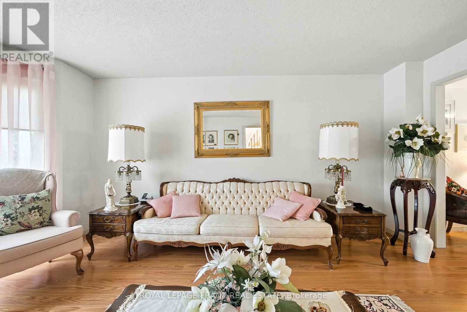 4 Sylvester Drive, Kawartha Lakes (Lindsay), Ontario  K9V 6E7 - Photo 10 - X12371547