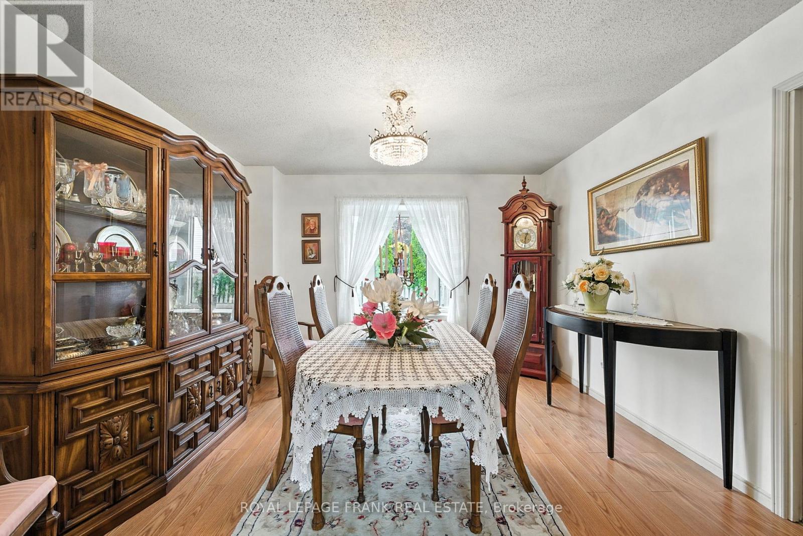 4 Sylvester Drive, Kawartha Lakes (Lindsay), Ontario  K9V 6E7 - Photo 15 - X12371547