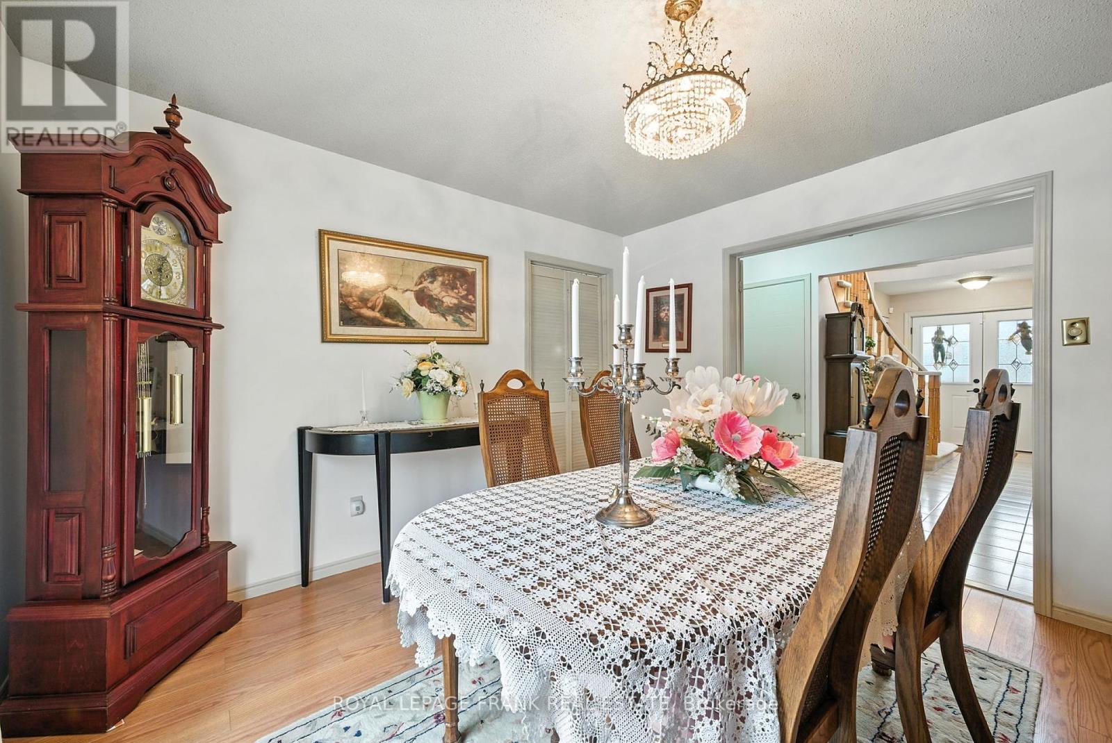 4 Sylvester Drive, Kawartha Lakes (Lindsay), Ontario  K9V 6E7 - Photo 17 - X12371547