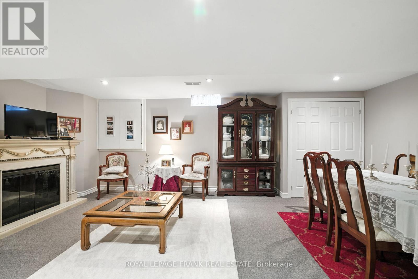 4 Sylvester Drive, Kawartha Lakes (Lindsay), Ontario  K9V 6E7 - Photo 39 - X12371547