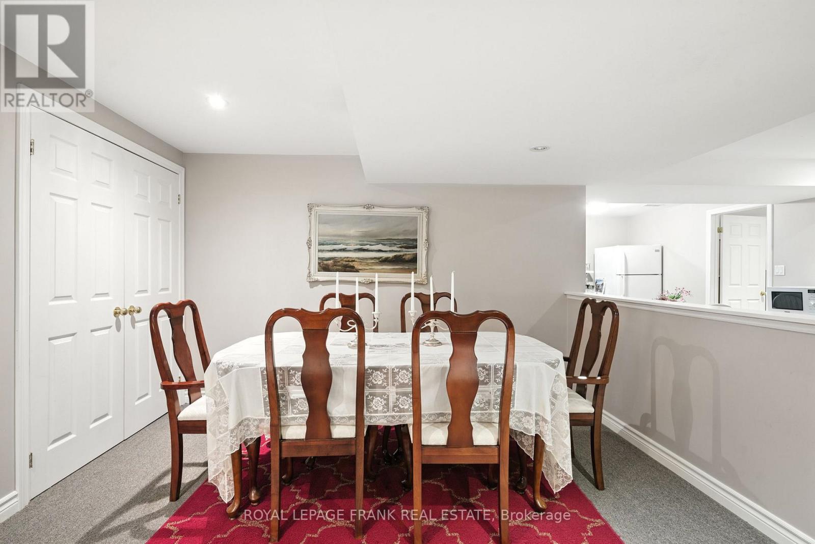 4 Sylvester Drive, Kawartha Lakes (Lindsay), Ontario  K9V 6E7 - Photo 41 - X12371547