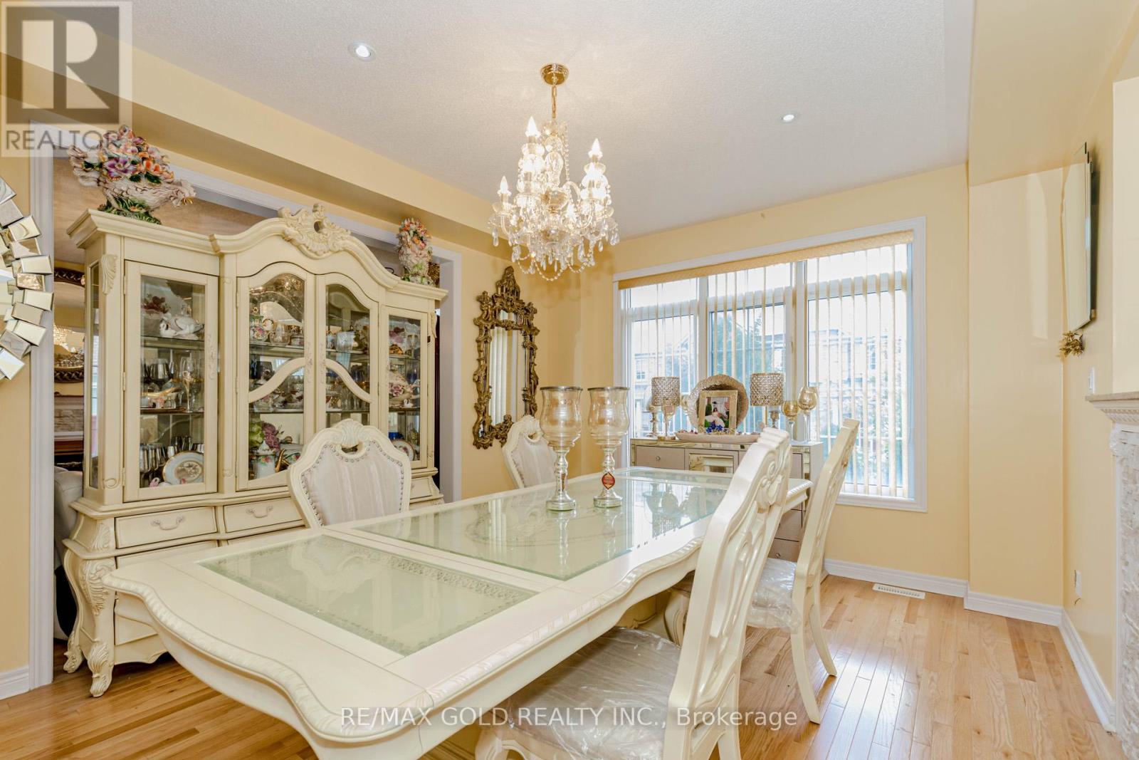1554 Bruny Avenue, Pickering (Duffin Heights), Ontario  L0A 1G0 - Photo 10 - E12371558