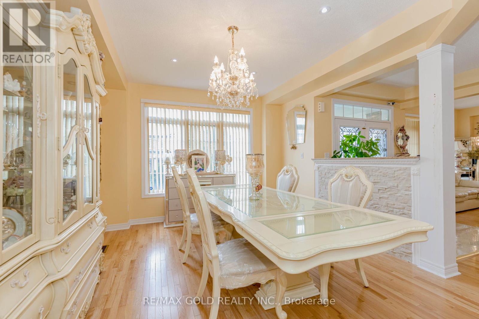 1554 Bruny Avenue, Pickering (Duffin Heights), Ontario  L0A 1G0 - Photo 11 - E12371558