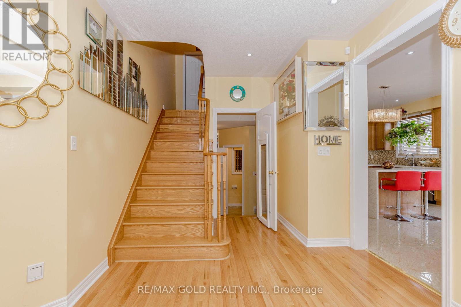 1554 Bruny Avenue, Pickering (Duffin Heights), Ontario  L0A 1G0 - Photo 12 - E12371558
