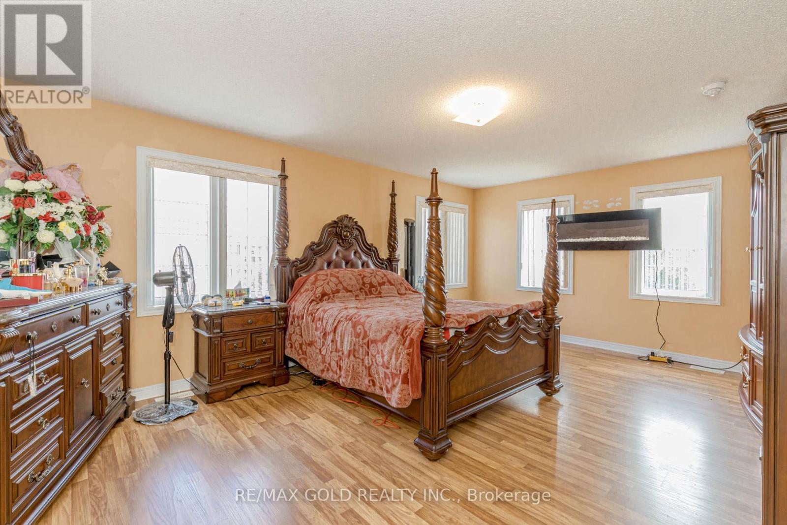 1554 Bruny Avenue, Pickering (Duffin Heights), Ontario  L0A 1G0 - Photo 21 - E12371558
