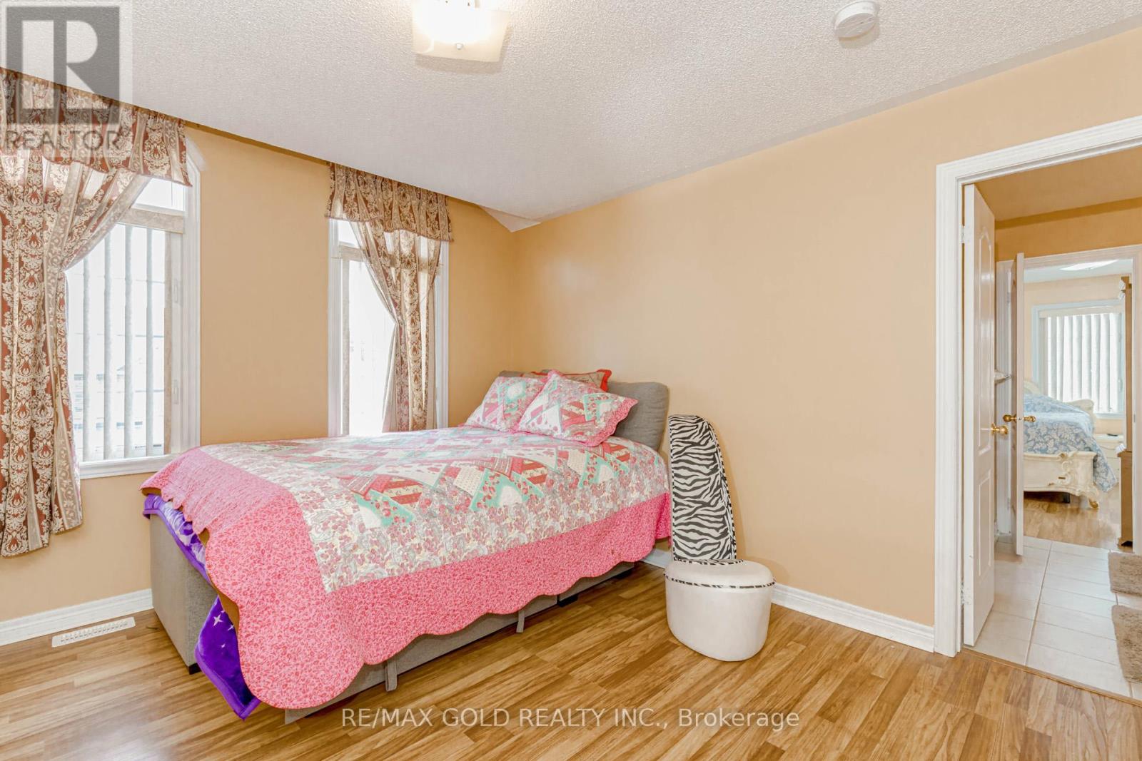 1554 Bruny Avenue, Pickering (Duffin Heights), Ontario  L0A 1G0 - Photo 27 - E12371558