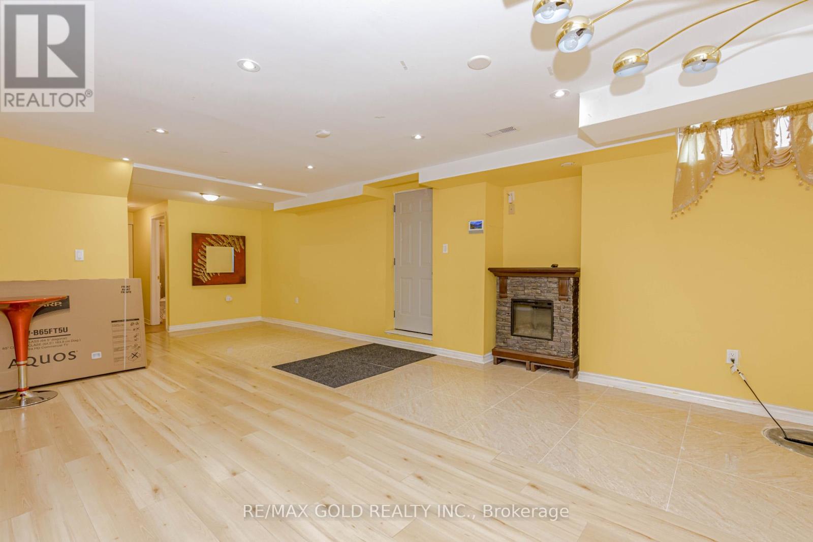 1554 Bruny Avenue, Pickering (Duffin Heights), Ontario  L0A 1G0 - Photo 38 - E12371558