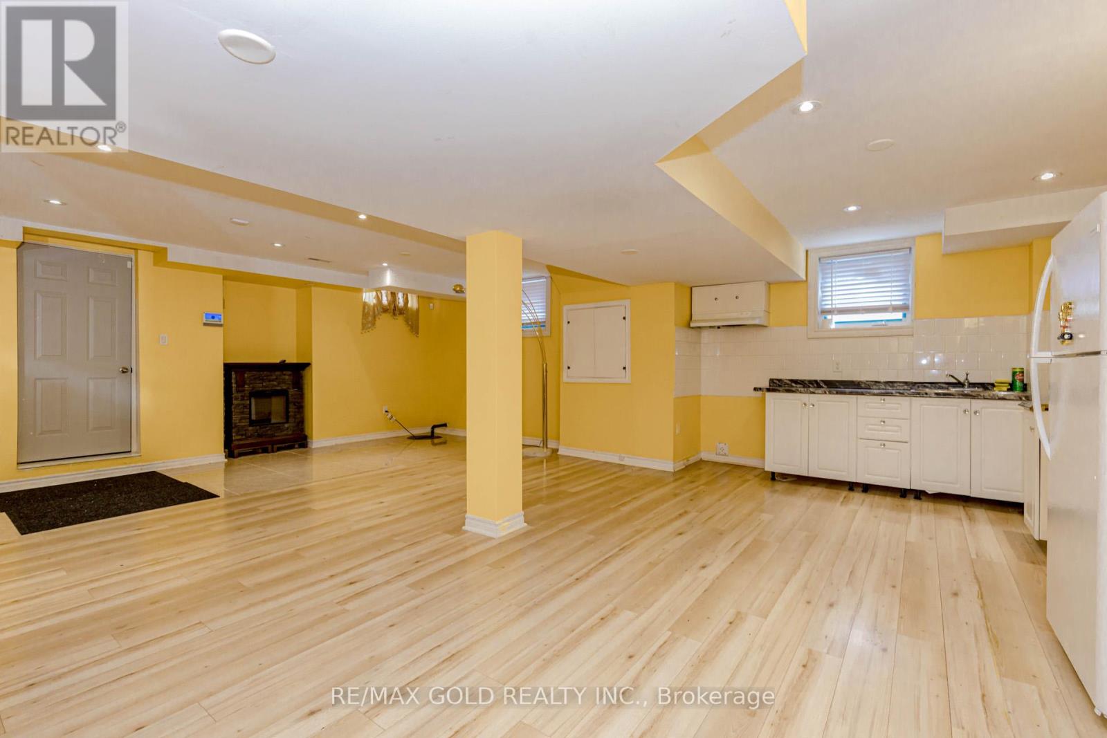 1554 Bruny Avenue, Pickering (Duffin Heights), Ontario  L0A 1G0 - Photo 40 - E12371558