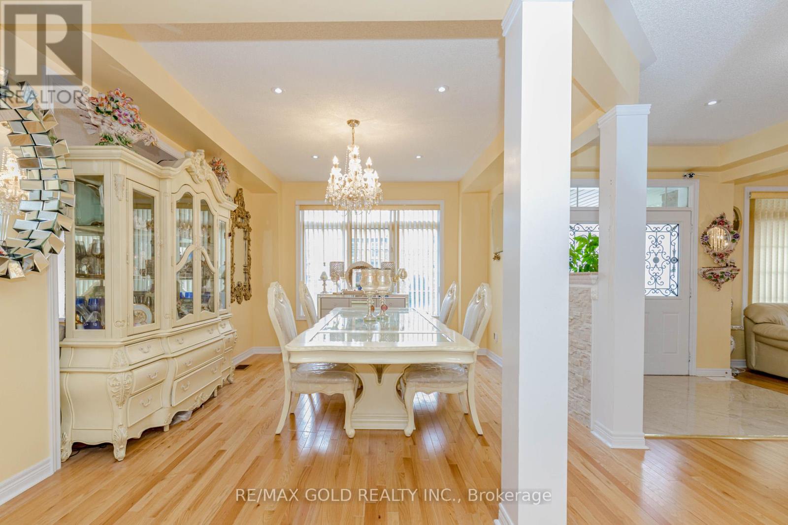 1554 Bruny Avenue, Pickering (Duffin Heights), Ontario  L0A 1G0 - Photo 9 - E12371558
