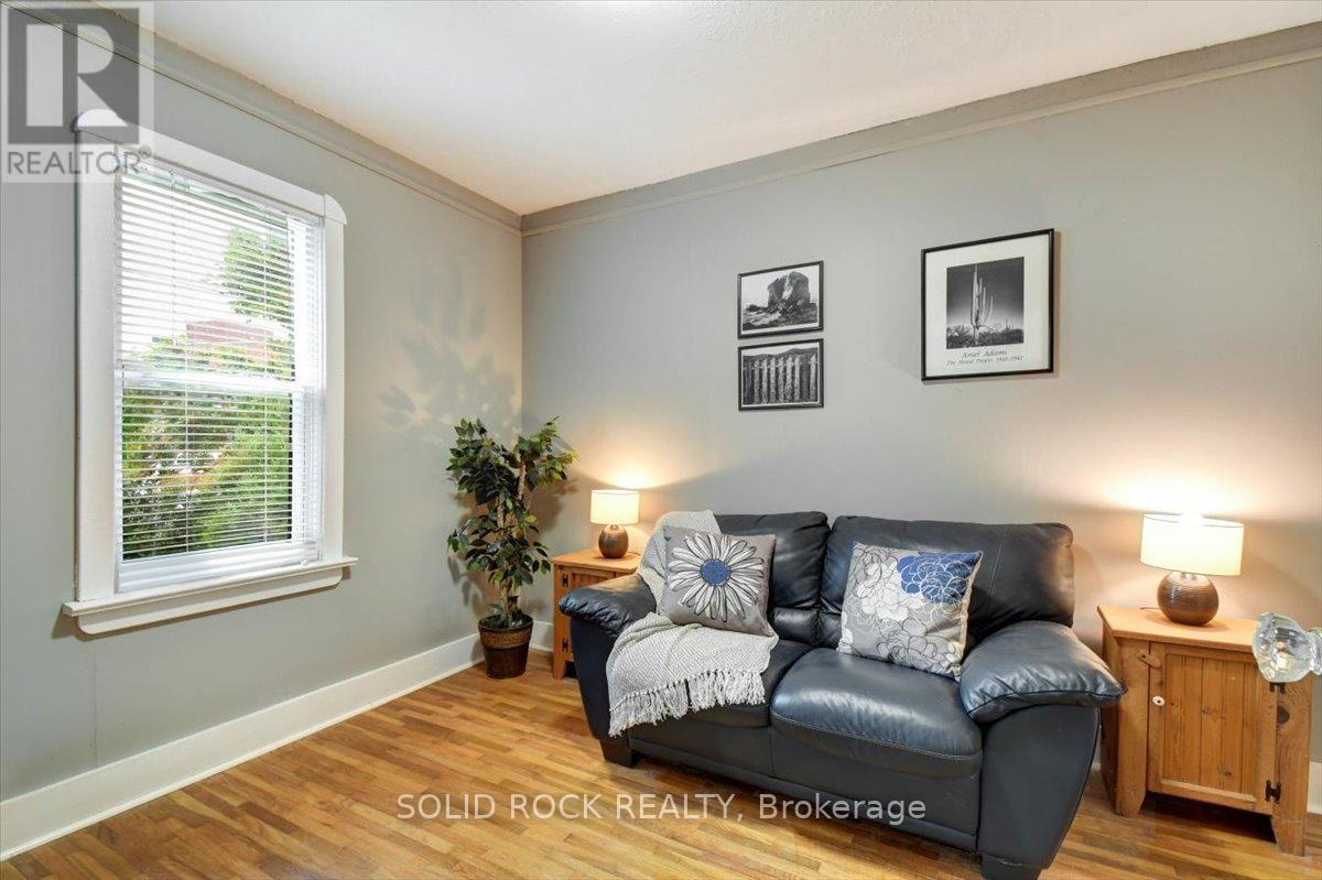 141 Oliver Road, Trent Hills (Campbellford), Ontario  K0L 1L0 - Photo 14 - X12371653
