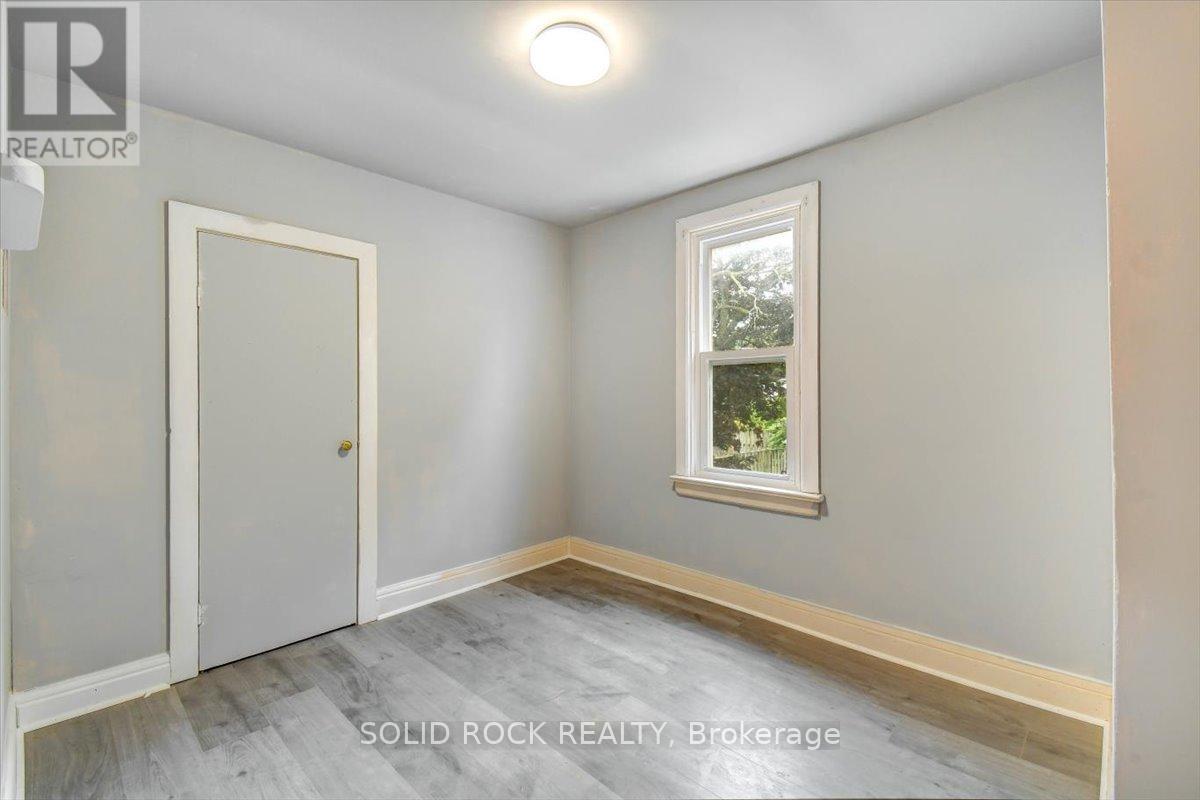 141 Oliver Road, Trent Hills (Campbellford), Ontario  K0L 1L0 - Photo 15 - X12371653