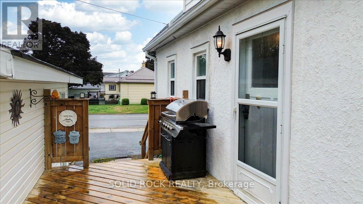 141 Oliver Road, Trent Hills (Campbellford), Ontario  K0L 1L0 - Photo 22 - X12371653