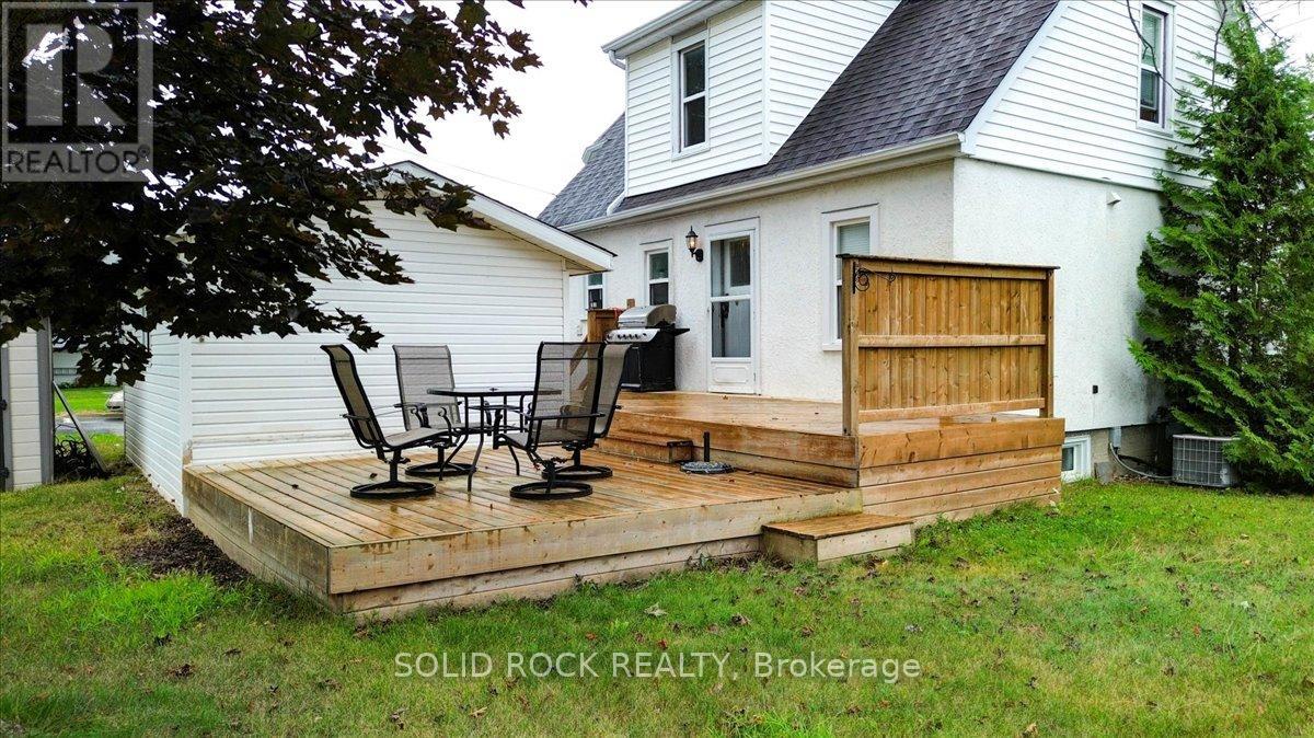 141 Oliver Road, Trent Hills (Campbellford), Ontario  K0L 1L0 - Photo 36 - X12371653