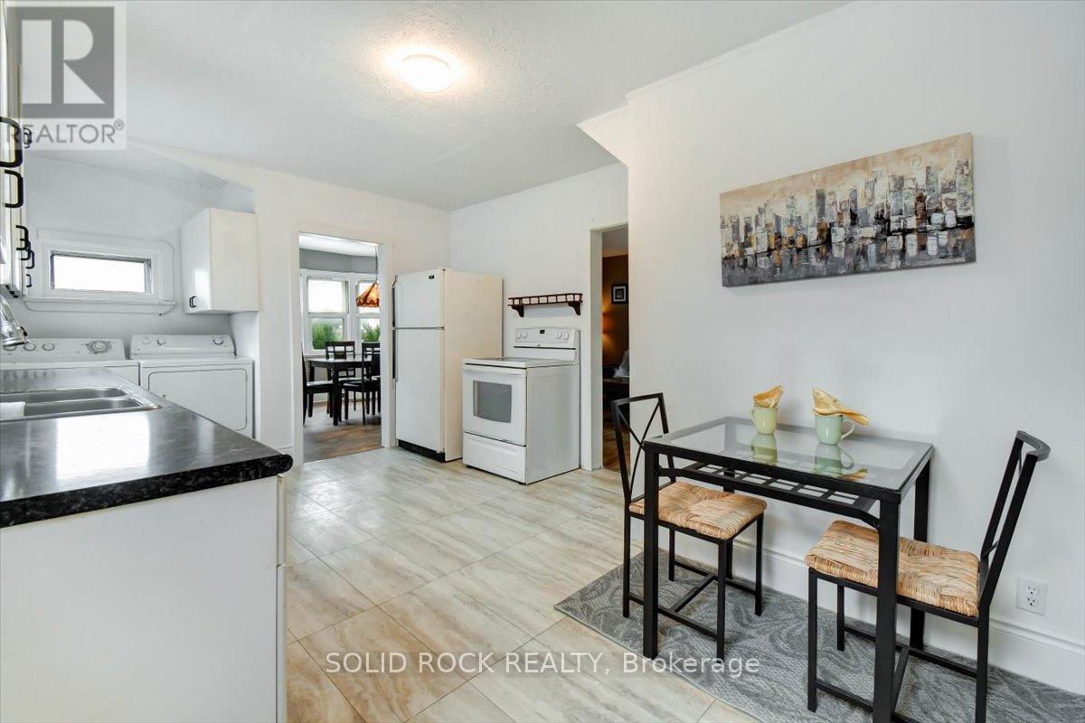141 Oliver Road, Trent Hills (Campbellford), Ontario  K0L 1L0 - Photo 5 - X12371653