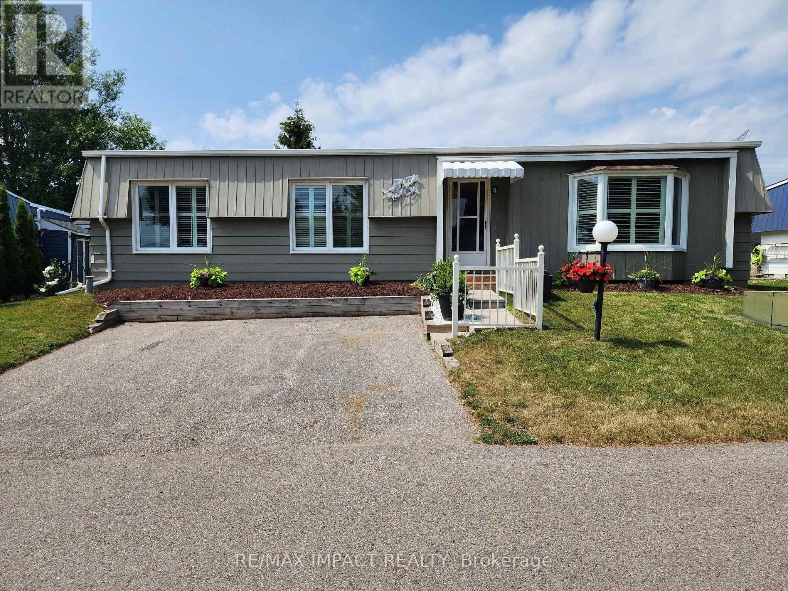 4 Champlain Court, Clarington (Newcastle), Ontario  L1B 1A5 - Photo 25 - E12372610