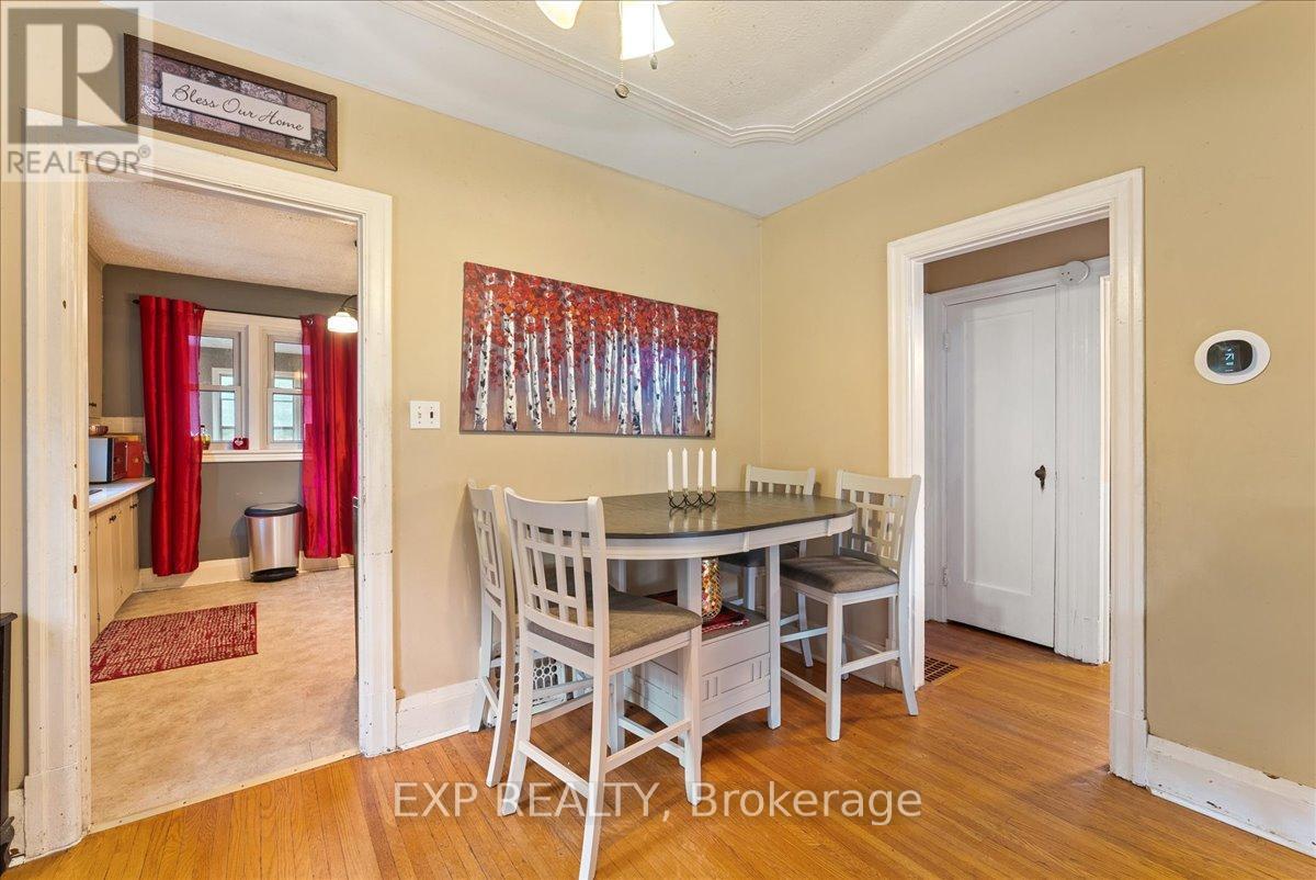 225 Mcgill Street, Peterborough (Otonabee Ward 1), Ontario  K9J 1W2 - Photo 10 - X12372668